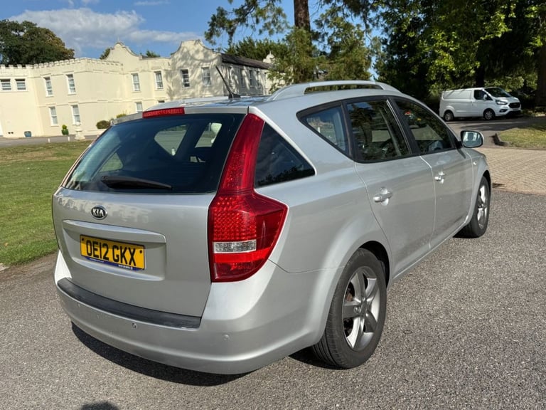 2012 Kia Ceed 1.6 CRDi 2 Sports Wagon 5dr Diesel Auto Euro 5 (113 bhp) Estate Diesel Automatic