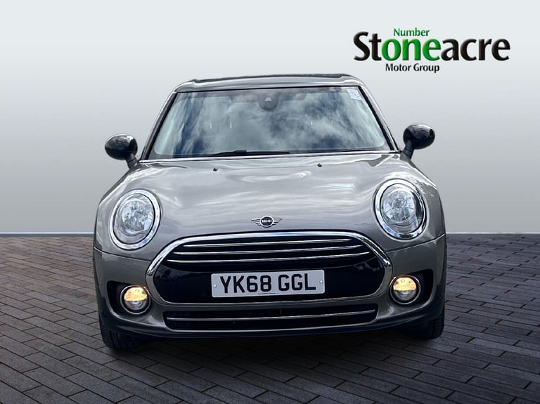 2019 MINI Clubman Clubman Cooper D Exclusive ESTATE Diesel Automatic