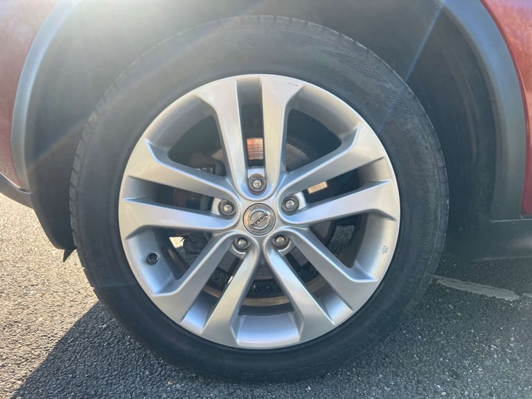 2011 Nissan Juke 1.6 Tekna 5dr CVT HATCHBACK PETROL Automatic