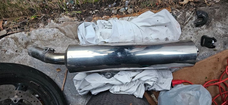 Suzuki SV650 2007 exhaust silencer 