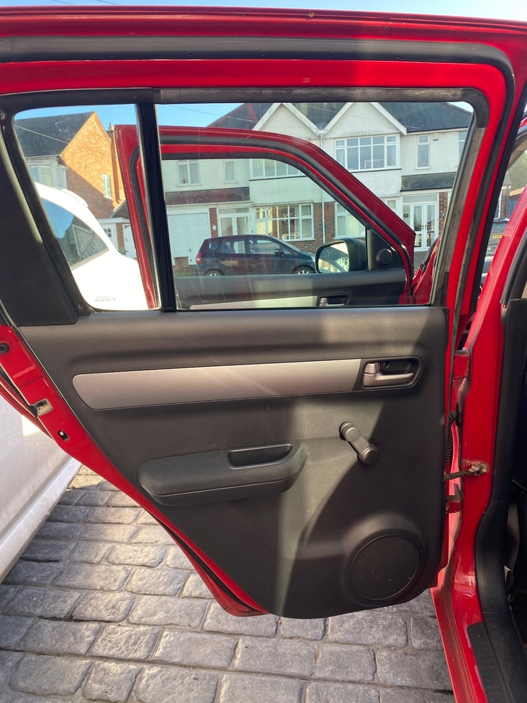 Suzuki, SWIFT, Hatchback, 2008, Manual, 1490 (cc), 5 doors