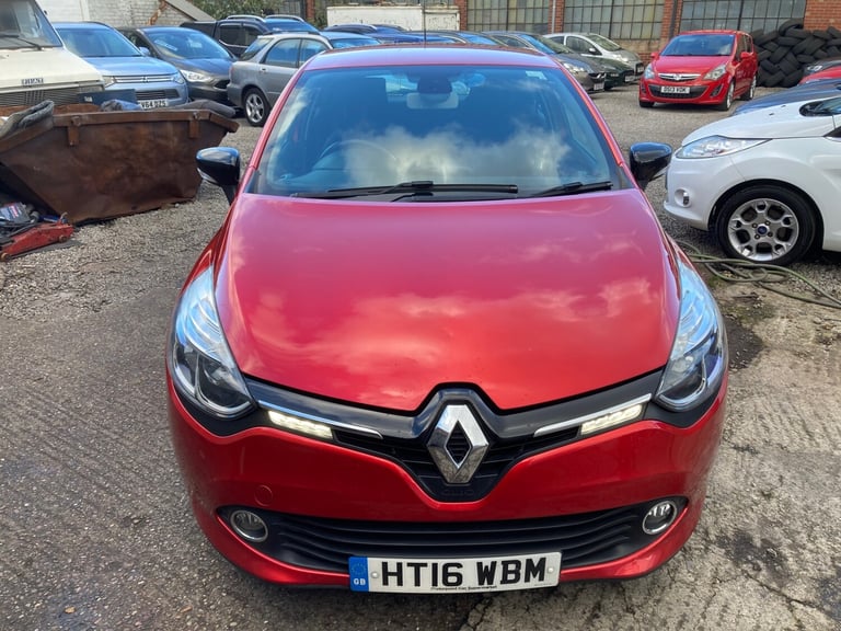 2016 Renault Clio 0.9 TCE 90 Dynamique S Nav 5dr HATCHBACK Petrol Manual