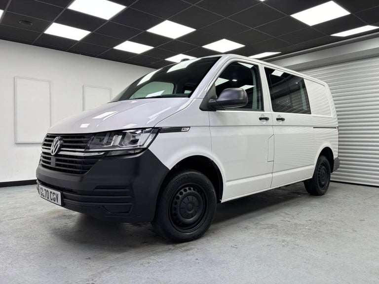 image for VOLKSWAGEN TRANSPORTER 2.0 TDI T30 Startline Kombi FWD SWB Euro 6 (s/s) 5dr 2020