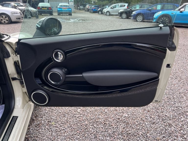 2012 12 MINI CONVERTIBLE 1.6 COOPER S CONVERTIBLE 2DR PETROL MANUAL EURO 5 (S/S)