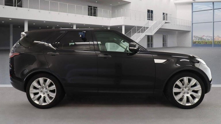  Land Rover Discovery 3.0 TD V6 HSE Luxury Auto 4WD Euro 6 (s/s) 5dr Diesel Automatic