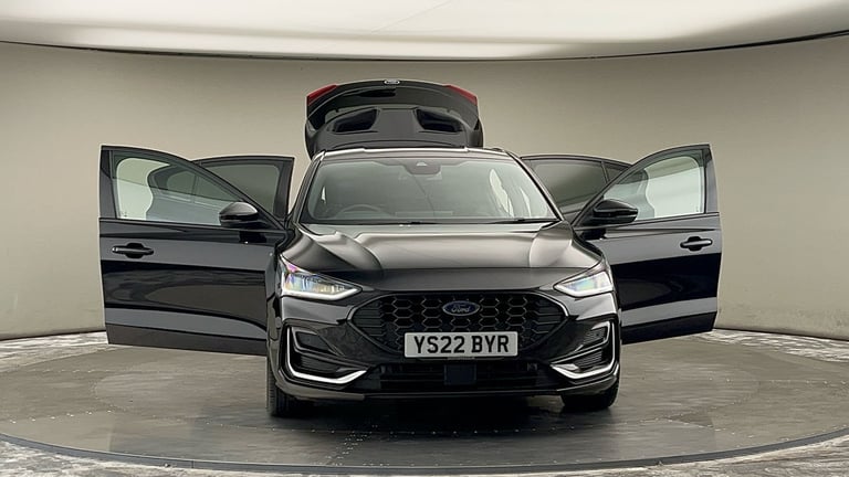 2022 Ford Focus Focus ST-Line Vignale 5 door 1.0L EcoBoost 155PS mHEV FWD 7 Speed PowerShif 5 doo...