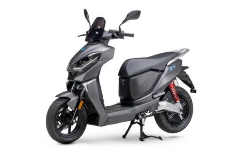 NEW MGB Lifan E4 3kW Electric Scooter A1 Licence Learner Legal 125cc equivale...