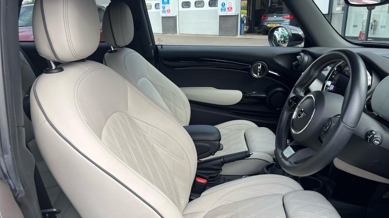 2021 MINI Hatch 1.5 Cooper Exclusive 3dr Auto Hatchback Petrol Automatic