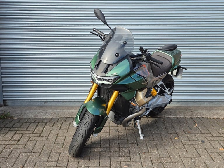 Moto Guzzi V100 Mandello S