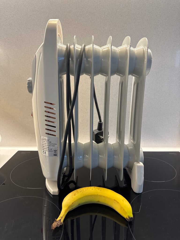 Small oil radiator