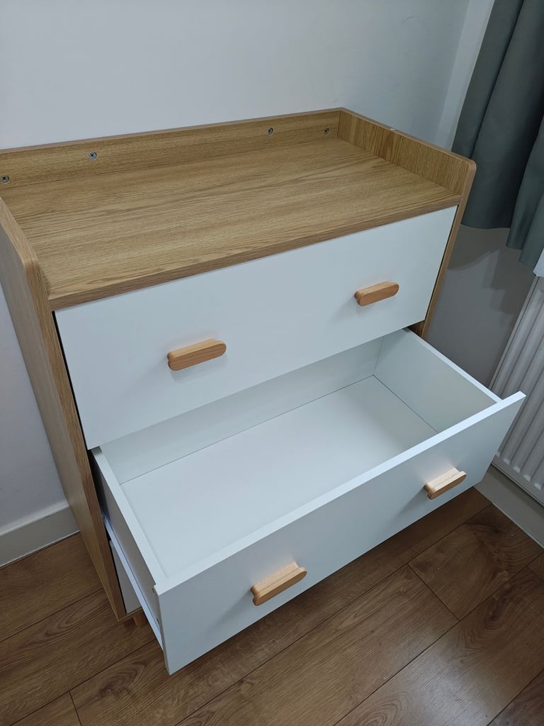 Purchased New in June - 3 drawers - Excellent Condition 