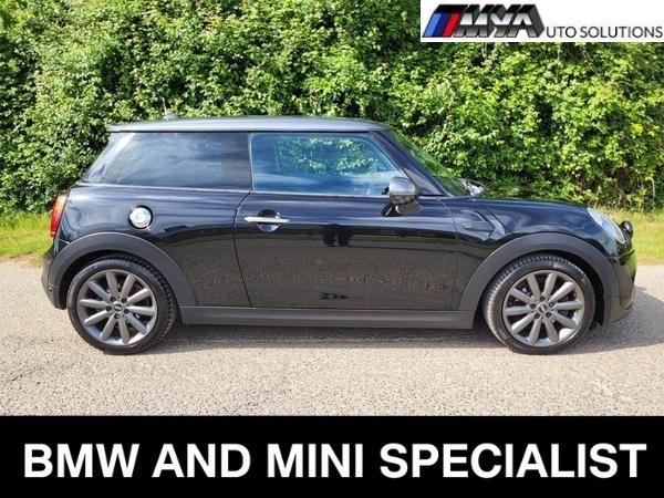 2015 MINI Hatch 2.0 Cooper S Euro 6 (s/s) 3dr HATCHBACK Petrol Manual