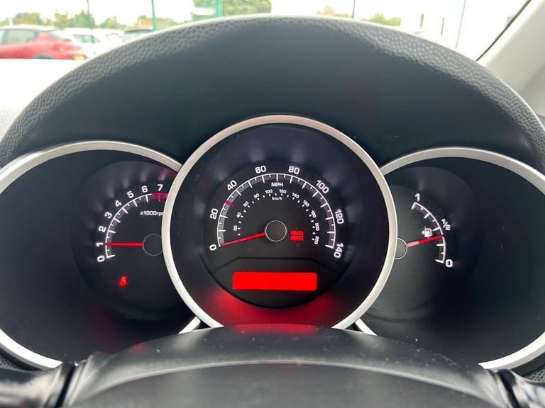 2011 Kia Venga 1.4 3 Euro 5 5dr HATCHBACK Petrol Manual