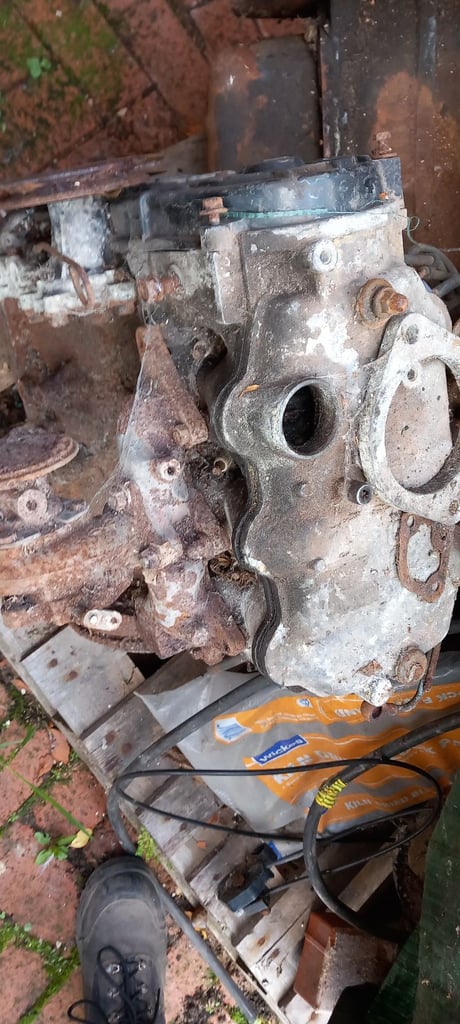 image for Dihatsu 1000cc engine 