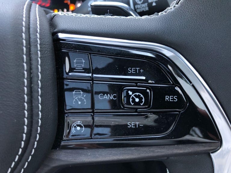 2024 Jeep Grand Cherokee 2.0 17.3kWh Overland Auto 4xe Euro 6 (s/s) 5dr ESTATE Petrol/Electric Hy...