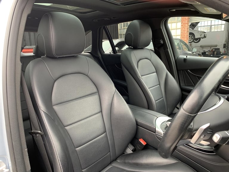 2016 Mercedes-Benz GLC 2.1 GLC220d AMG Line (Premium) SUV 5dr Diesel G-Tronic 4MATIC Euro 6 (s/s)...