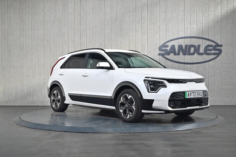 image for 2022 Kia Niro 64.8kWh 3 Auto 5dr ESTATE Electric Automatic
