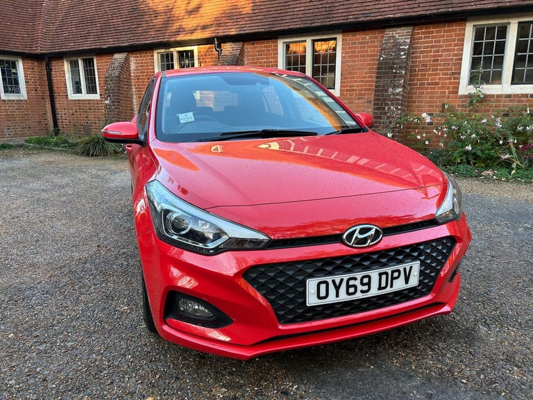 2019 Hyundai i20 1.2 SE Launch Edition Hatchback 5dr Petrol Manual Euro 6 (s/s) (84 ps) HATCHBACK...