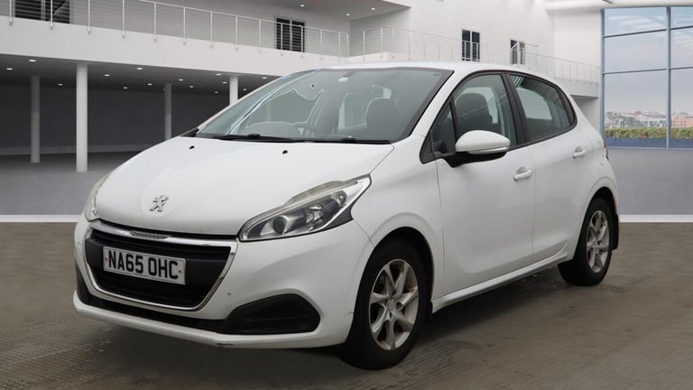 FINANCE AVAILABLE 2015 PEUGEOT PEUGEOT 208 1.2 PURETECH ACTIVE 12 MONTH MOT