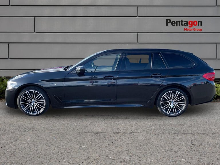  BMW 5 Series Touring 2.0 520d Mht M Sport Touring 5dr Diesel Hybrid Auto