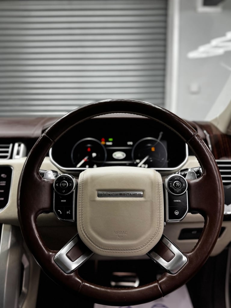 2014 Land Rover Range Rover 3.0 TD V6 Autobiography SUV 5dr Diesel Auto 4WD Euro 5 (s/s) (258 ps)...