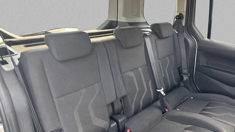 2015 Ford Tourneo Connect 1.6 TDCi Zetec 5dr Estate Diesel Manual