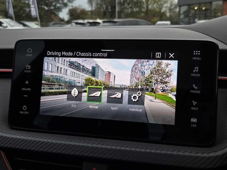 2025 Skoda Kamiq 1.0 TSI Monte Carlo Edition 5dr DSG Automatic SUV Petrol Automatic