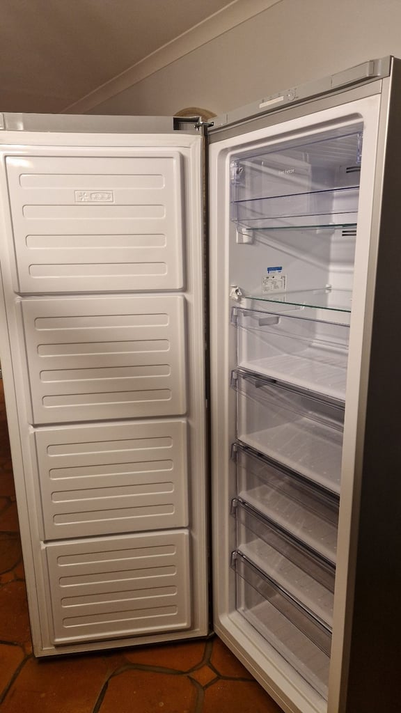 Beko tall freezer frost free