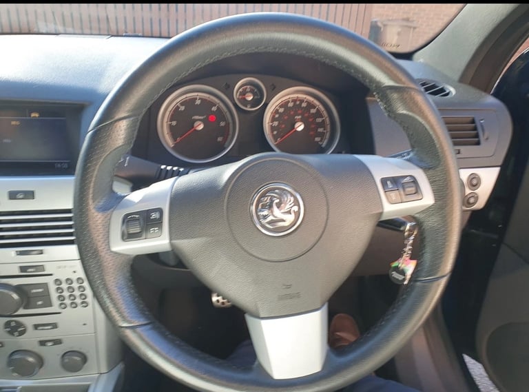 57 Vauxhall Astra 1.9CDTi SRI 3dr Hpi Clear In Daily Use Drives good Bargain Cheap