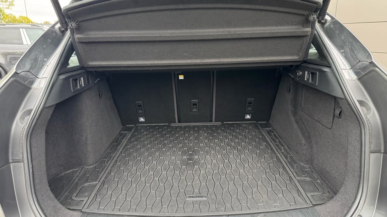 2017 Jaguar F-Pace 2.0d R-Sport 5dr Auto AWD Diesel Estate Estate Diesel Automatic