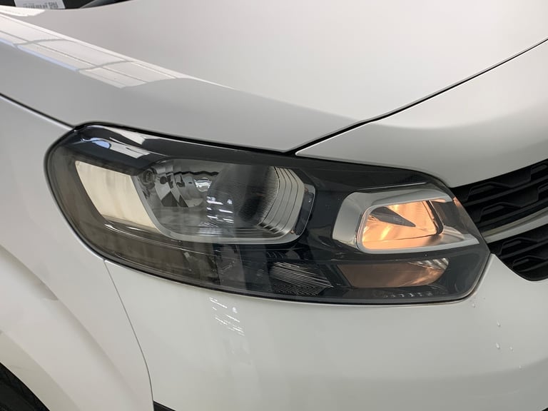 2022 Vauxhall Vivaro 2.0 Turbo D 3100 Dynamic Panel Van 6dr Diesel Manual L1 H1 Euro 6 (s/s) (14 ...