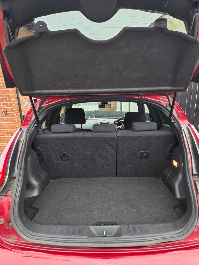 Nissan, JUKE, 1.2, Euro 6 FSH 1 previous owner