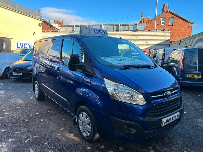 Ford Transit Custom 270 TREND + RARE COLOUR NEAR IMMACULATE CONDITION FSH WARRAN