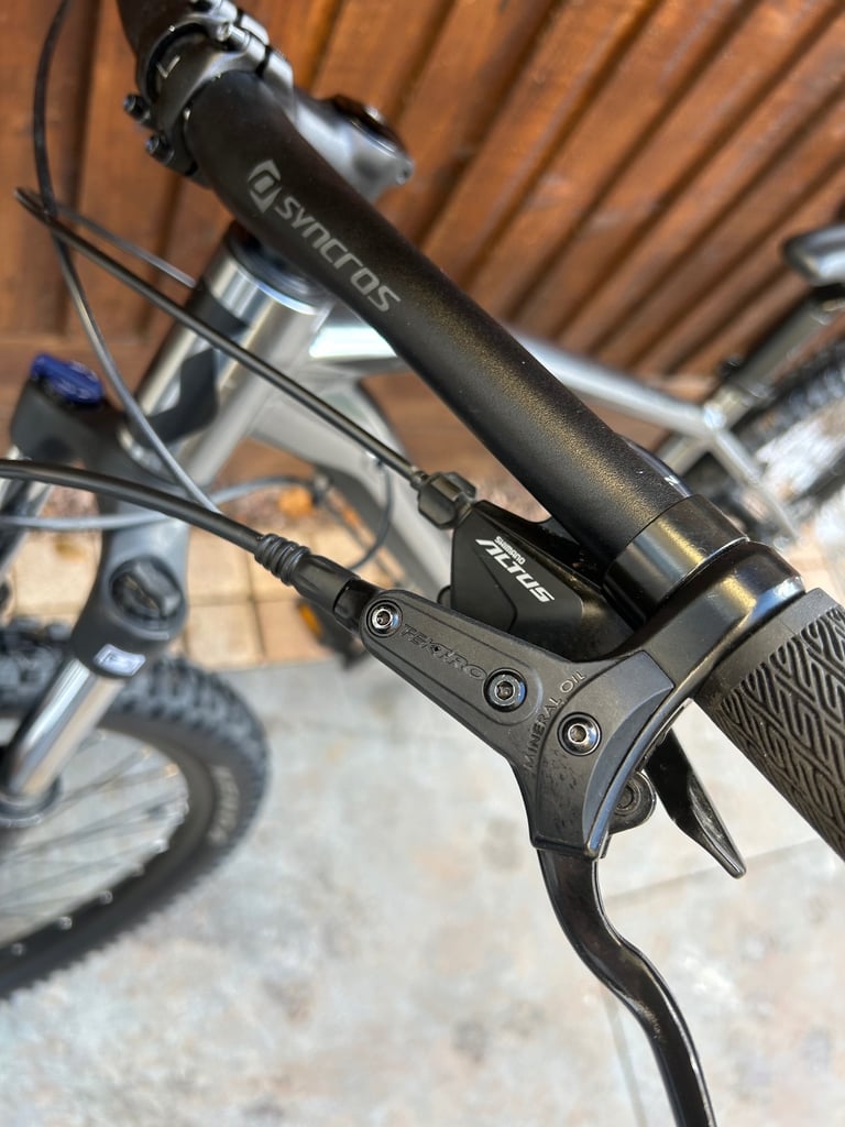Scott Aspect 750 27.5” hardtail mountain bike