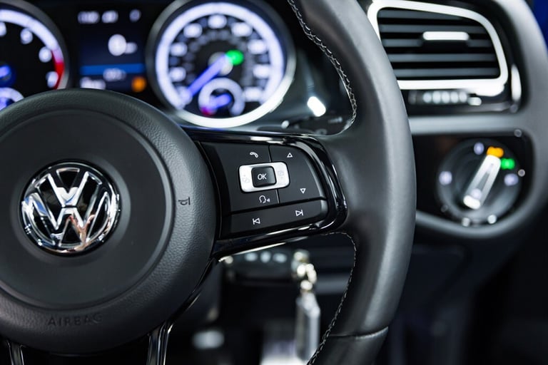 2017 Volkswagen Golf 2.0 TSI R 5dr DSG ESTATE PETROL Semi Automatic