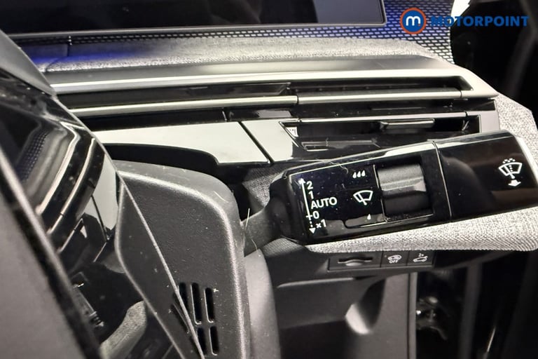 2024 Peugeot 3008 157kW GT 73kWh 5dr Auto SUV Electric Automatic