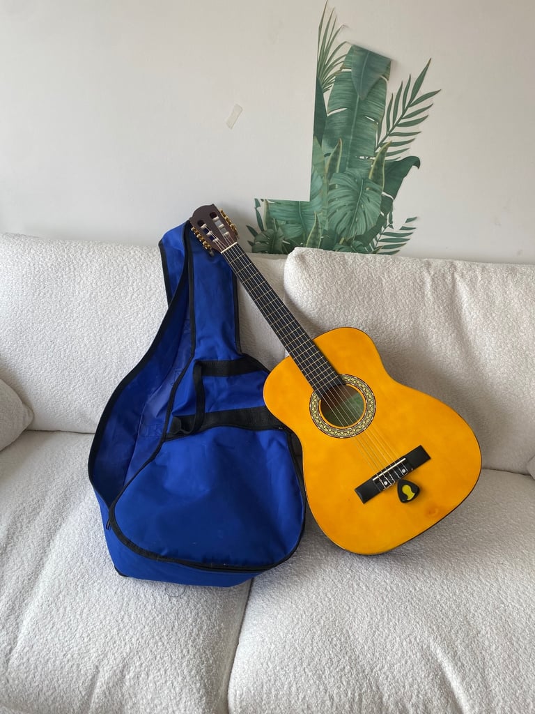 Smal Size Spanish guitar 