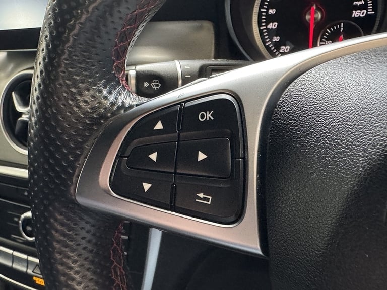 2018 Mercedes-Benz GLA GLA200d AMG Line SUV Diesel Manual