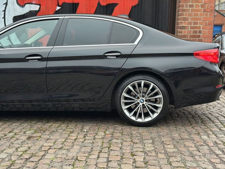 2017 BMW 5 Series 520d SE 4dr Auto SALOON DIESEL Automatic