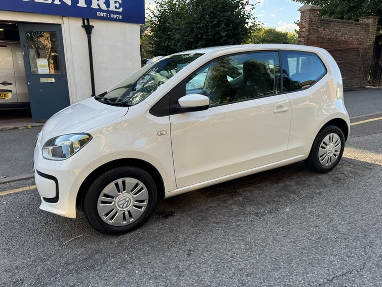 2014 Volkswagen up! 1.0 Move Up 3dr HATCHBACK Petrol Manual