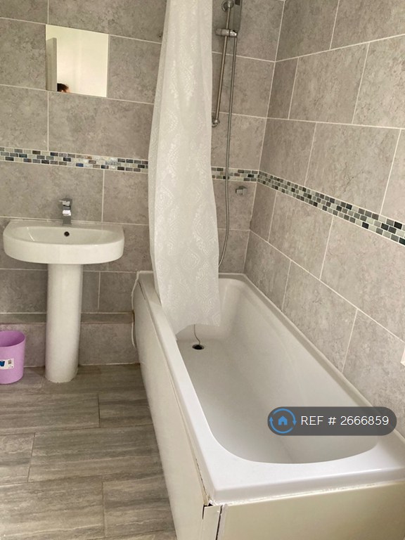 5 bedroom house in Vincent Street, Southampton, SO15 (5 bed) (#2666859)