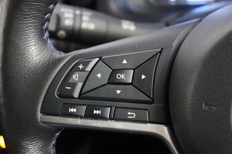 2021 Nissan Leaf 40kWh N-Connecta 5dr Auto (SAT NAV, HEATED SEATS) Hatchback ELECTRIC Automatic