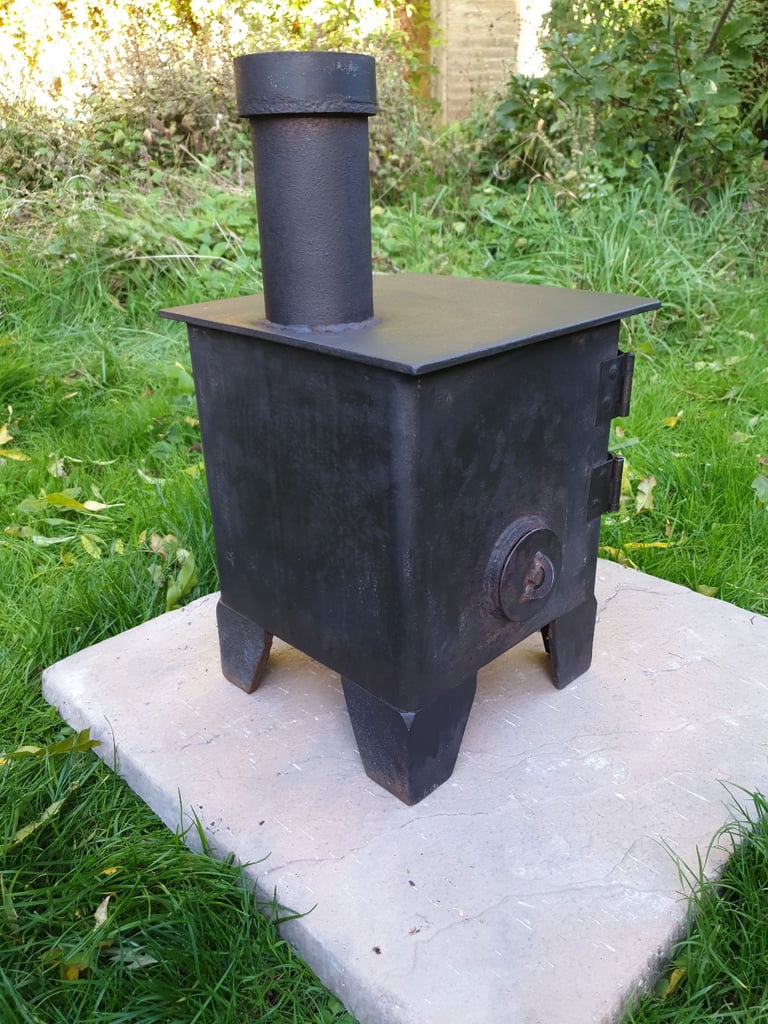 Small wood stove - For shed / boat / van - Good condition