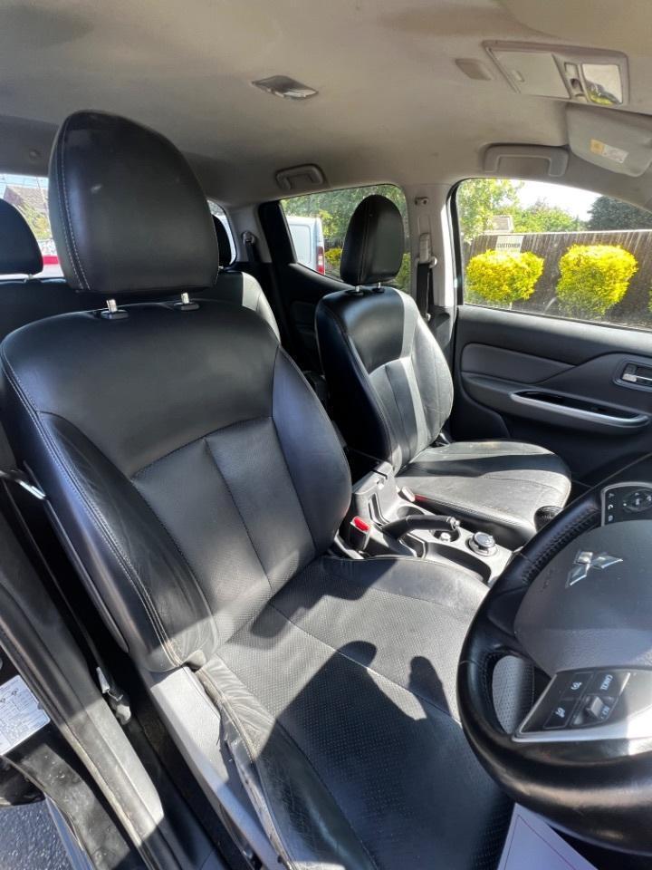 2016 Mitsubishi L200 Double Cab DI D 178 Warrior 4WD 5 door Pick Up 