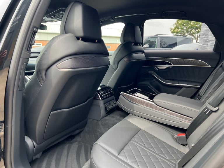 2022 72 Audi A8 3.0 V6 TFSie 60 S-Line Quattro 462ps