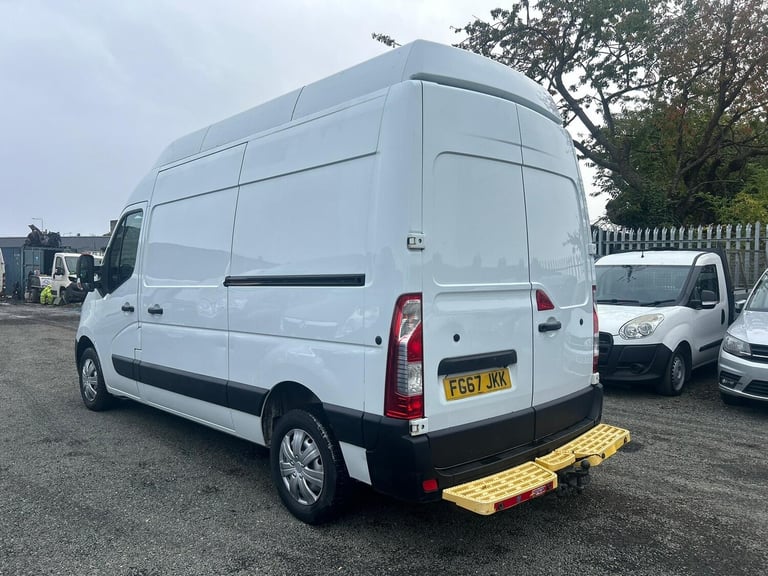 2018 Vauxhall Movano 2.3 CDTi BiTurbo H3 Van 145ps TIMING CHAIN PANEL VAN Diesel Manual