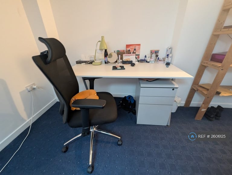 1 bedroom in Pomeroy Street, London, SE14 (#2606125)