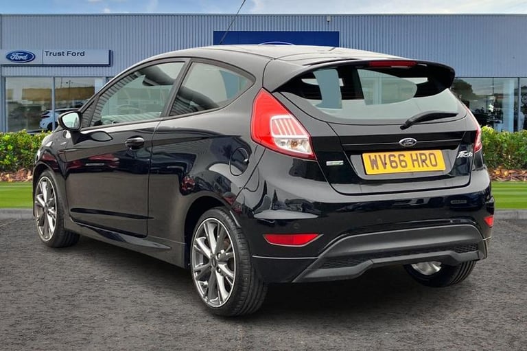 2016 Ford Fiesta 1.0 EcoBoost ST-Line Navigation 3dr Manual Hatchback Petrol Manual