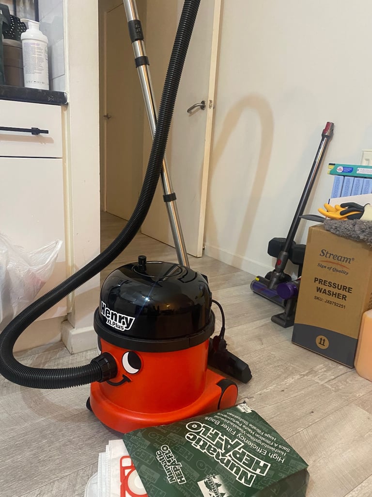 XL HENRY HOOVER 