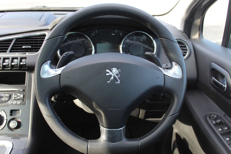 2015 Peugeot 3008 1.6 e-HDi Allure 5dr EGC HATCHBACK DIESEL Automatic